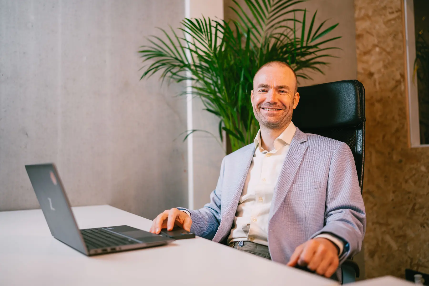 Wouter Parent van Kynexis aan tafel voor een persoonlijk adviesgesprek